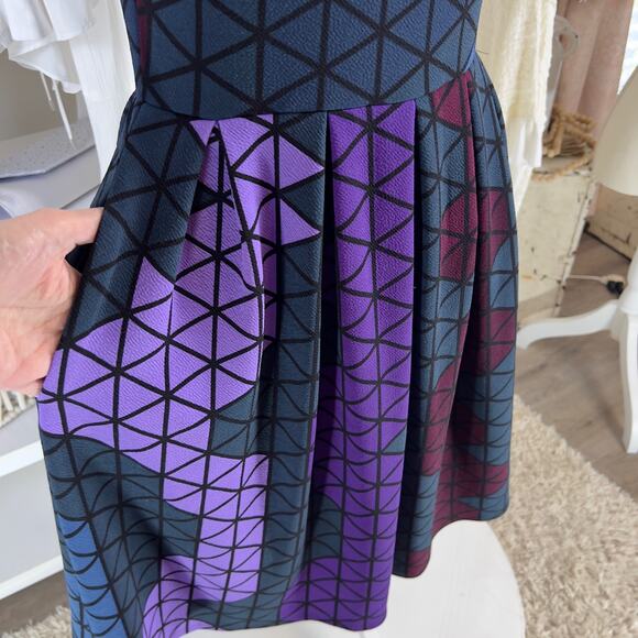 Lularoe Amelia women's size small, skater dress, geometric, sexy, office #1992 - Picture 4 of 11